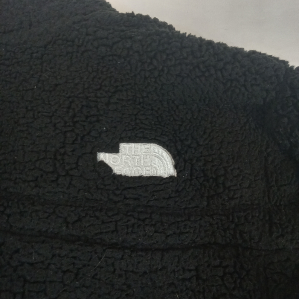 The North Face Women's Black Fleece Faux Fur Jacket Size XS - Picture 10 of 10